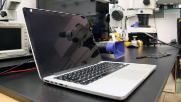 service macbook mataram lombok